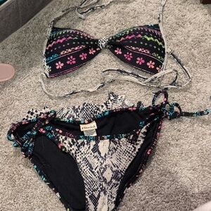 Mudd Black and Multicolor Patterned Bikini